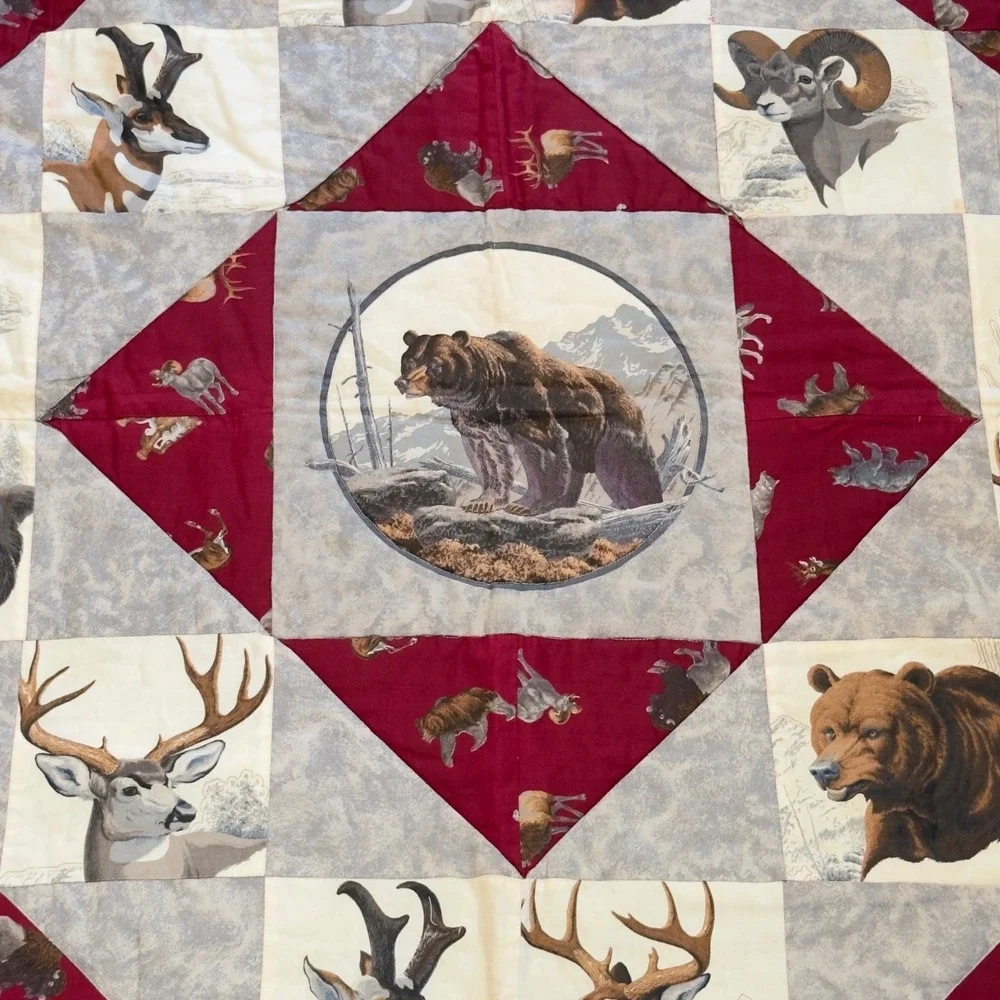 Handmade‎ Wildlife Quilt Wall Hanging Bear Deer Wolf Log Cabin Patchwork 59.5x60